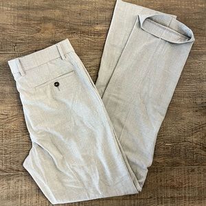 Apt. 9 Men’s Light Grey Like New Dress Pants - Size 34W X 36L